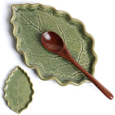 Anoonse ceramic spoon rest in green leaf shape keeps counters tidy.