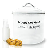 AZEZO cookie jar with lid shows airtight seal for fresh cookies.