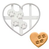 Bakerlogy Heart Paw Prints Cutter, 9.3x8.1 cm, for precise cookies.