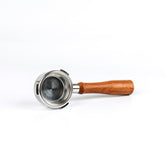 CAPFEI bottomless 58mm portafilter fits Casabrews 5700 series for precise extraction.