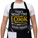 Cusugbaso cooking apron with three pockets and adjustable neck for organized meals.