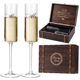 Cyrelwing wedding champagne flutes display Mr. and Mrs. for elegant toasts.