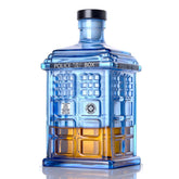ELERGIFTS Tardis decanter front view highlights iconic silhouette for elegant whiskey serving.