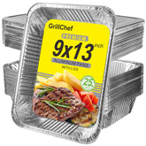 GrillChef aluminum foil pans with lids for catering, preventing spills during transport.
