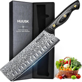 Huusk Damascus Nakiri 7-inch blade close-up highlighting a sharp edge for precise slicing