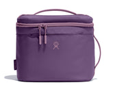 Hydro Flask Lunch Bag Beach Plum Purple, roomy 8 L interior keeps meals organized and fresh.