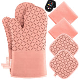 KEGOUU oven mitts close-up with non-slip silicone grip for safe handling