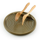 KOKUNKA spoon holder on stove with dual slots for easy cooking access