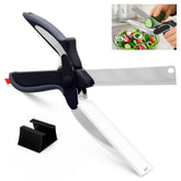 LIBERHAUS 2-in-1 kitchen scissors with tomato-cutting focus for quick, clean prep.