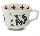 LINVIA Fox mug pattern closeup reveals nature-inspired design for cozy mornings.