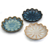 LINXUXIE sunflower spoon rest top view; stable ceramic keeps counters clean