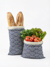 LittleMiddle beeswax bread bag inside loaf view preserves crusty freshness