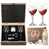 LOMEVE Mr & Mrs wine glasses for a stylish toast to lasting love