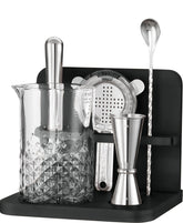 Mixeries crystal 22oz mixing glass showcasing clarity and elegance for stirred cocktails.