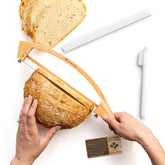 MonteHerra bread knife with thickness-guide for precise, even slices.