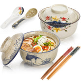 Nagpew ramen bowl with lid keeps noodles hot and dust-free.