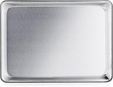New Star quarter-size sheet pan 9x13-1in for even browning in cookies and pastries.