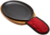 Old Mountain fajita plate set pan ready to sizzle, even heat for flavorful fajitas.