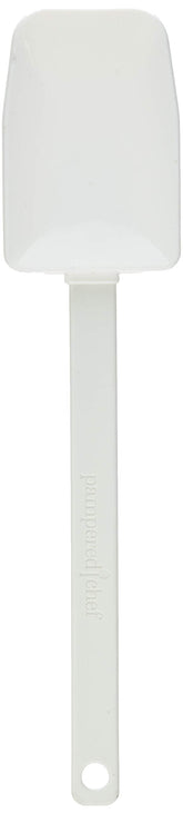 Pampered Chef #1659 scraper spatula head close-up showing heat resistance.