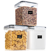 PANTRYSTAR 2.5L airtight container with lid preserves freshness.
