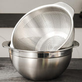 Paoli 5QT colander front view for efficient draining and versatile kitchen use