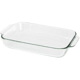Pyrex Easy Grab 2-Qt dish with lid, keeps leftovers fresh and easy to store.