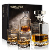 Queen&Stone square 25oz decanter with two glasses for elegant serving