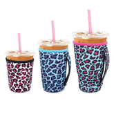 Snowso leopard-print small sleeve protects hands on 16-18 oz cups