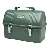 Stanley Classic lunch box lid and handle for easy, durable daily transport.