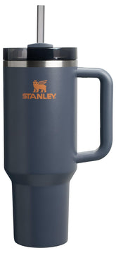 STANLEY Quencher H2.0 with handle for easy on-the-go hydration.