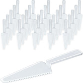 Suclain disposable cake cutter with 9-1 inch blade for clean servings