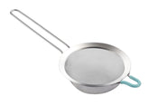 Sunwukin 5.5-inch fine mesh strainer with handle for quick noodle drainage.