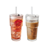 Suroque 20oz ribbed glass tumbler front view with lid, ideal for on-the-go cold drinks.