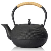 Suyika Japanese Tetsubin teapot full capacity view for 4–6 servings