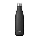 S'well 25oz Onyx bottle closeup highlights triple-layer insulation for cold beverages