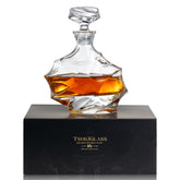 Tsukiglass Storm decanter showcases ultra clarity to highlight whiskey hues for a refined pour.