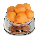 Ultrean high-capacity scale display providing precise gram measurements for cooking and baking.