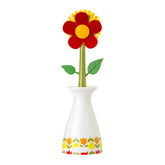 Vigar Flower Power dish brush ready for daily dishwashing