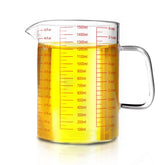 WhiteRhino glass measuring cup with clear marks for precise 6-cup measurement