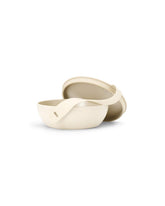 W&P Porter Bowl with cream protective exterior protecting contents during travel