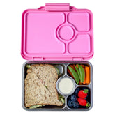Yumbox Prêt Versailles Pink three-compartment stainless steel bento keeps meals organized.