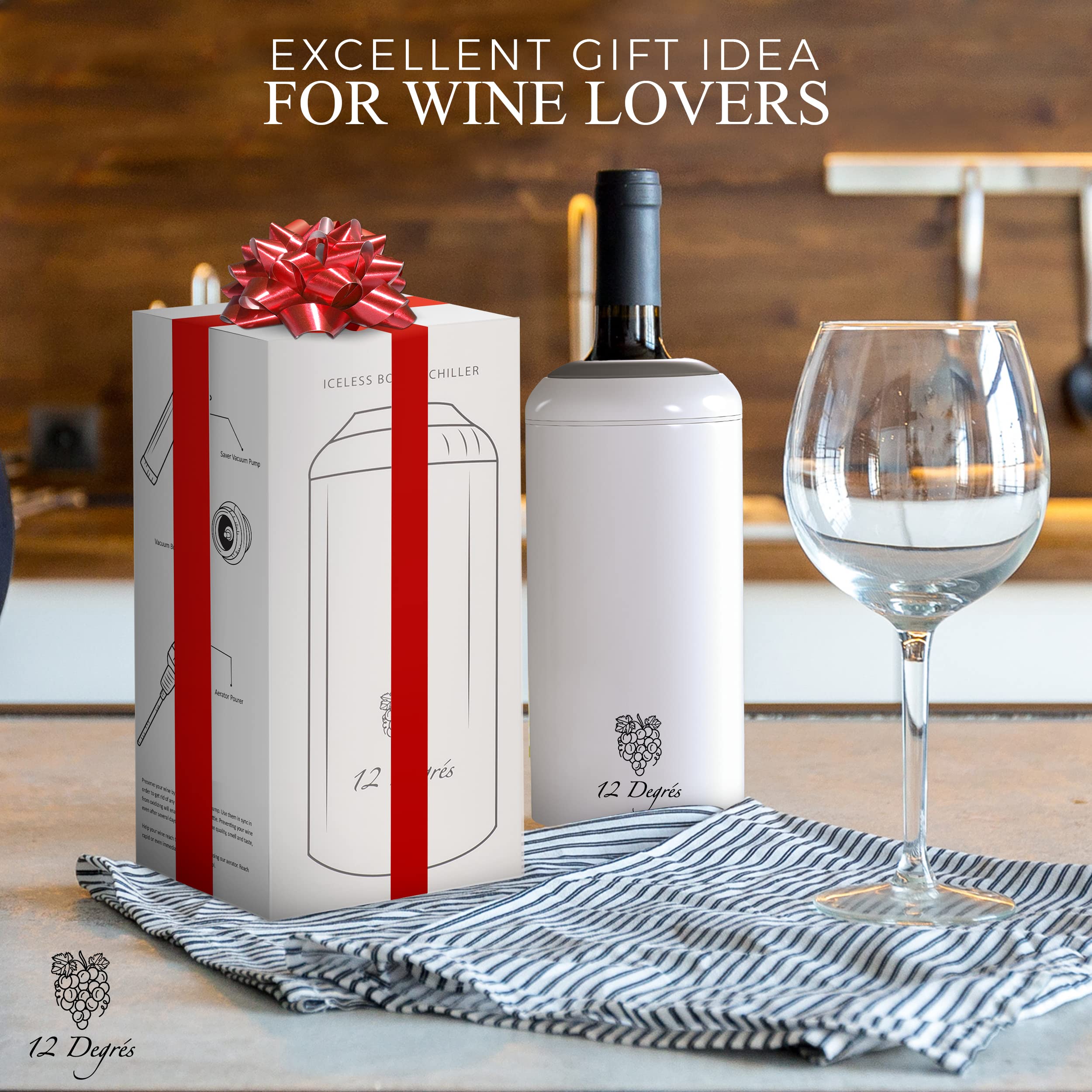 12 Degrés pourer creates smooth, controlled wine flow for a refined tasting.