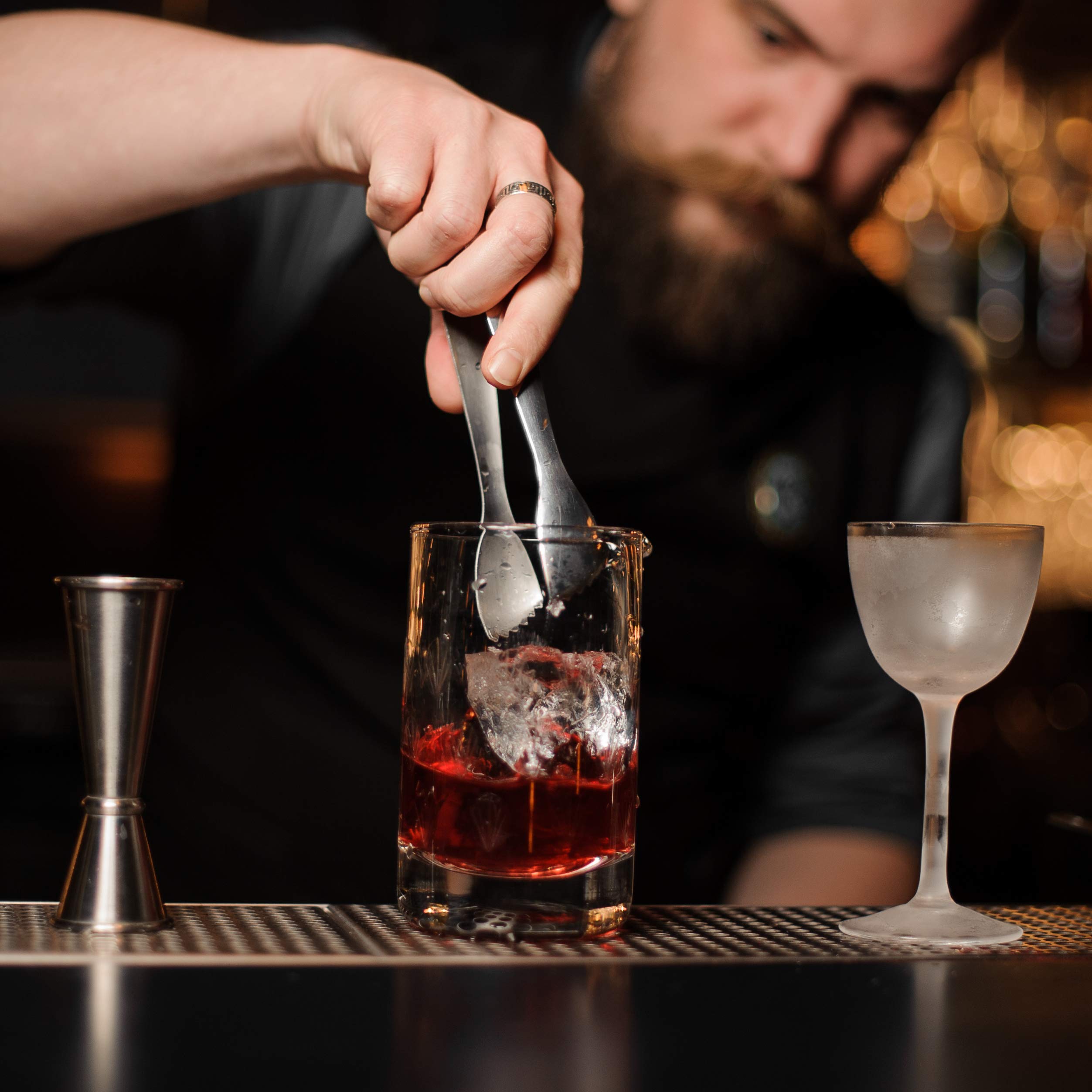 2FY2SW glass compatible with standard strainers for classic stirred recipes