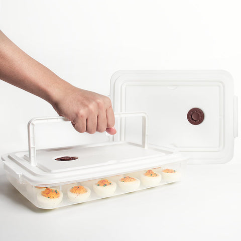 77L dimensions 13.1 x 8.5 x 2.16 inches provide ample capacity