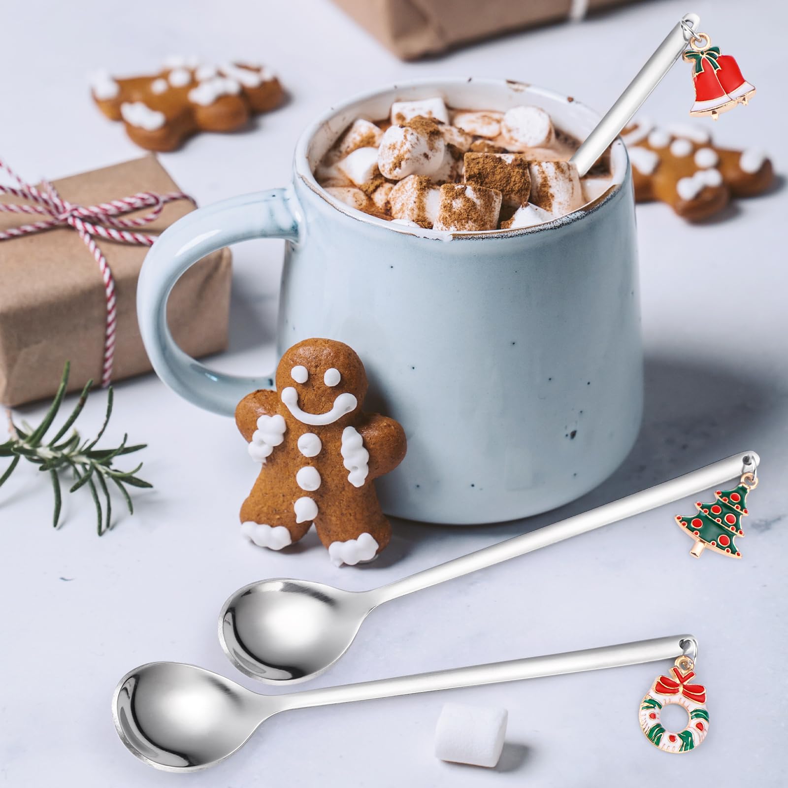 A HOUSEWARE six-piece set ideal for entertaining and everyday use.