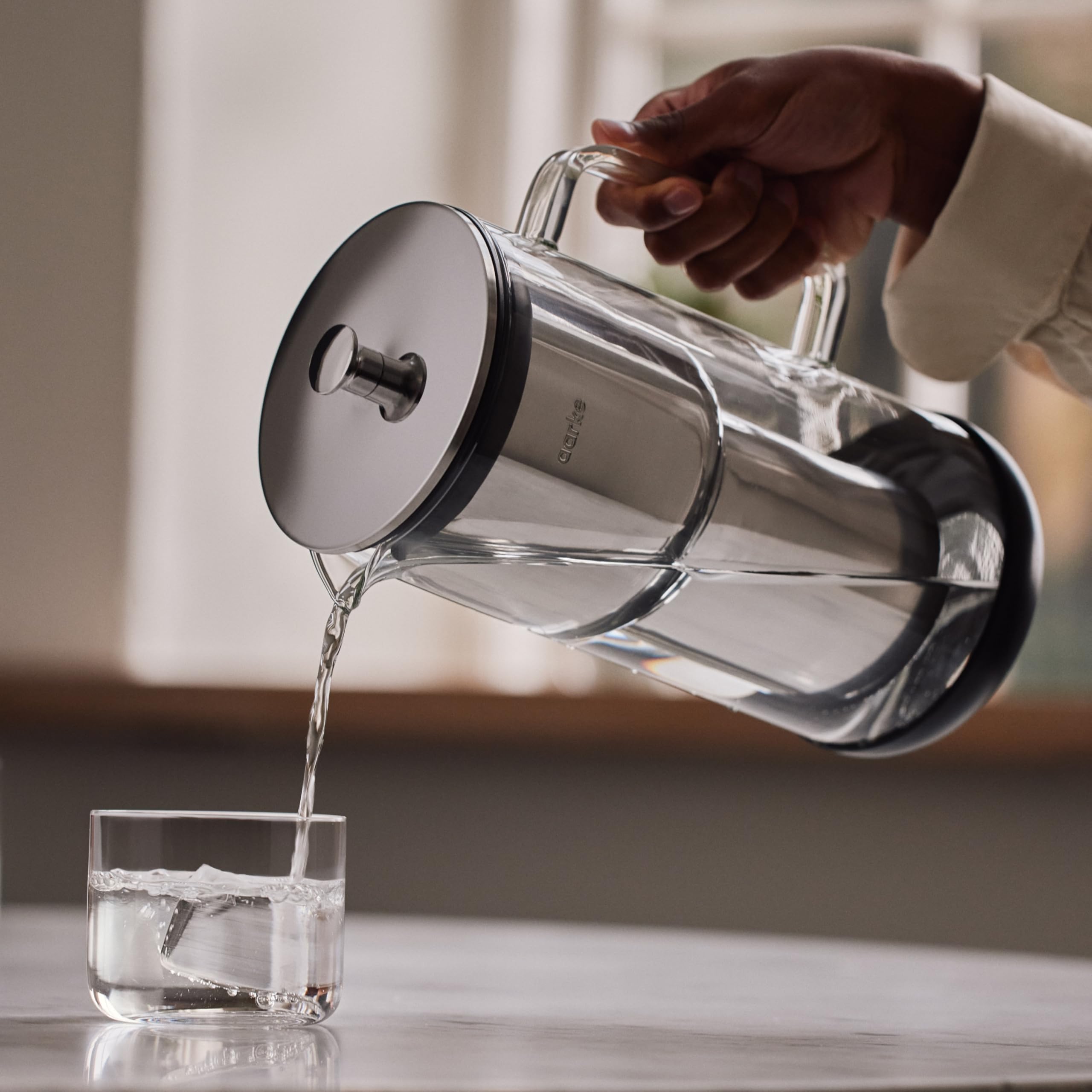 Aarke Purifier silicone bumper protecting the glass carafe