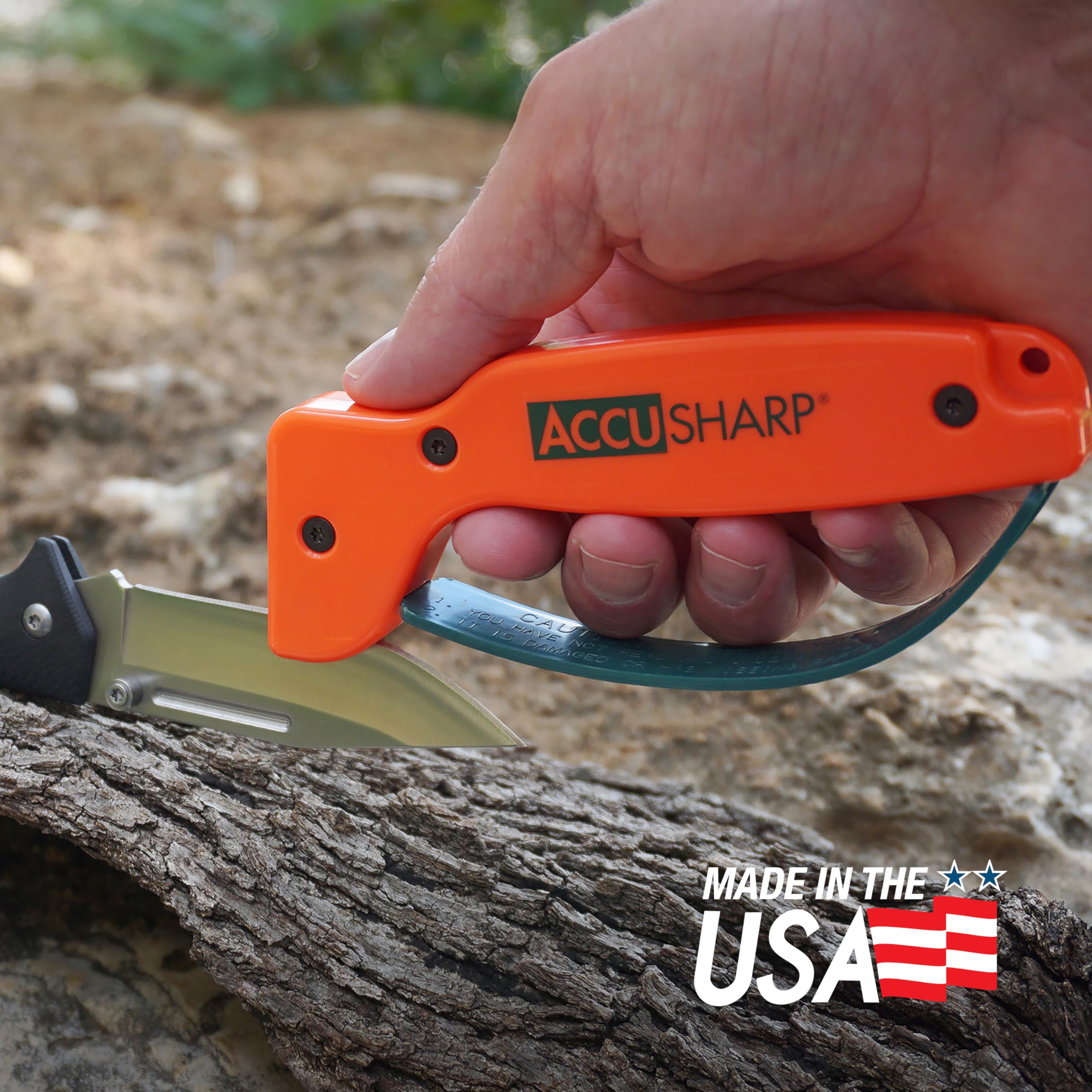 ACCUSHARP long-lasting construction supports years of reliable sharpening.