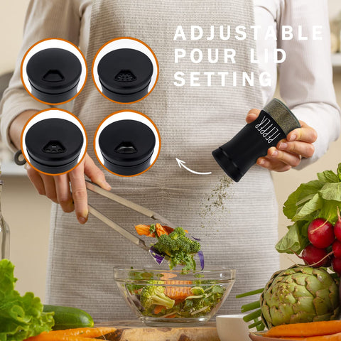 Aelga salt shaker with adjustable holes for precise seasoning