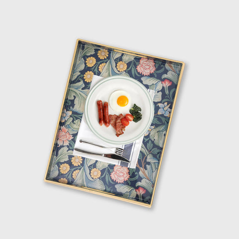 AGIOTA serving tray with handles for easy carrying and serving