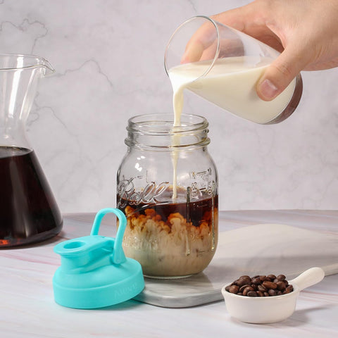 AIEVE airtight seal prevents spills and keeps drinks fresh during transport or fridge storage.